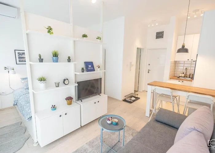 Апартаменты Bombonica *